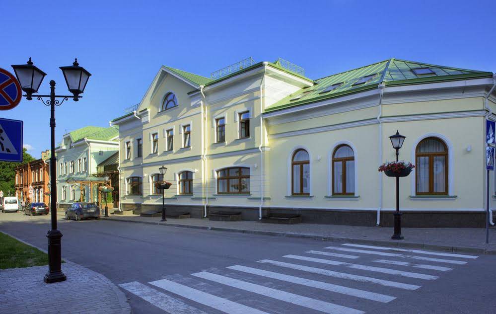 Dvor Podznoeva - Business Hotel
