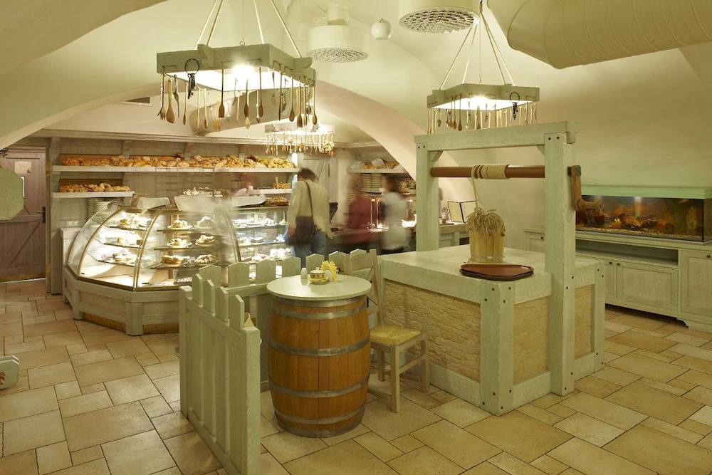 Hotel and Restaurant Dvor Podznoeva