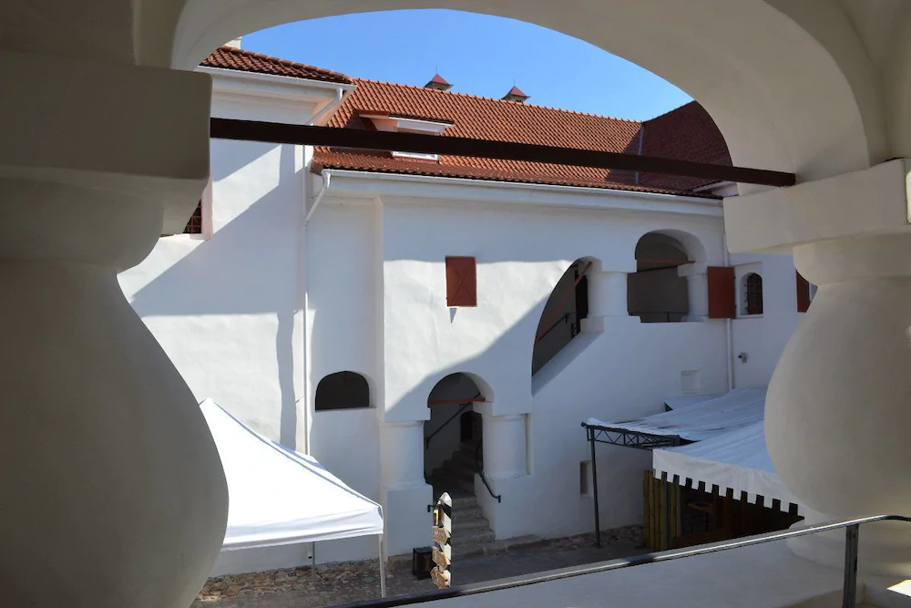 Hotel and Restaurant Dvor Podznoeva