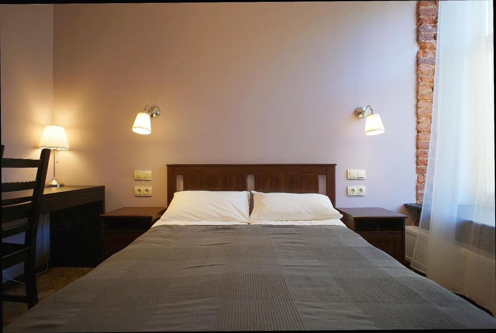 Select Hotel