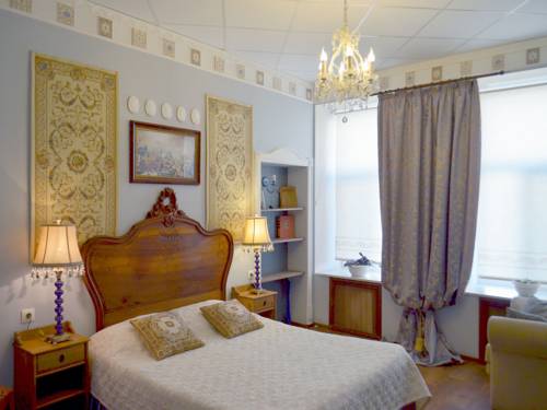 33 Amenities