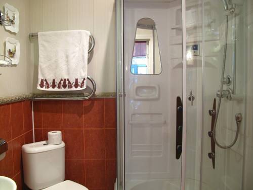 33 Amenities