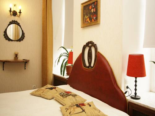 33 Amenities