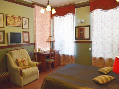 33 Amenities