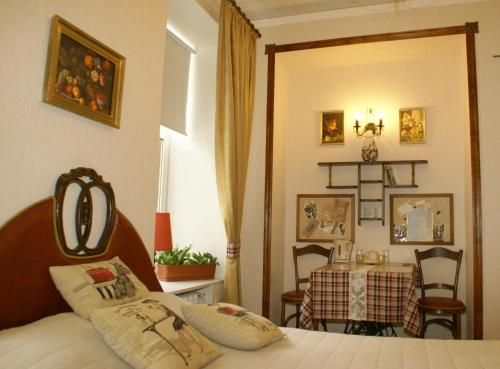 33 Amenities