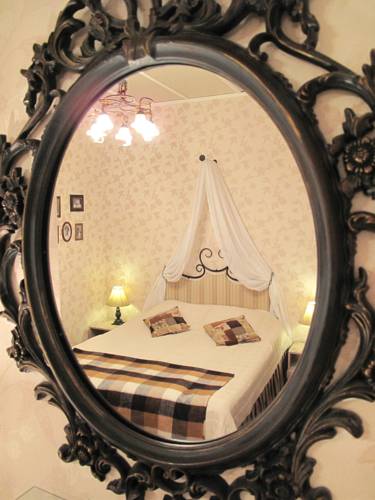 33 Amenities
