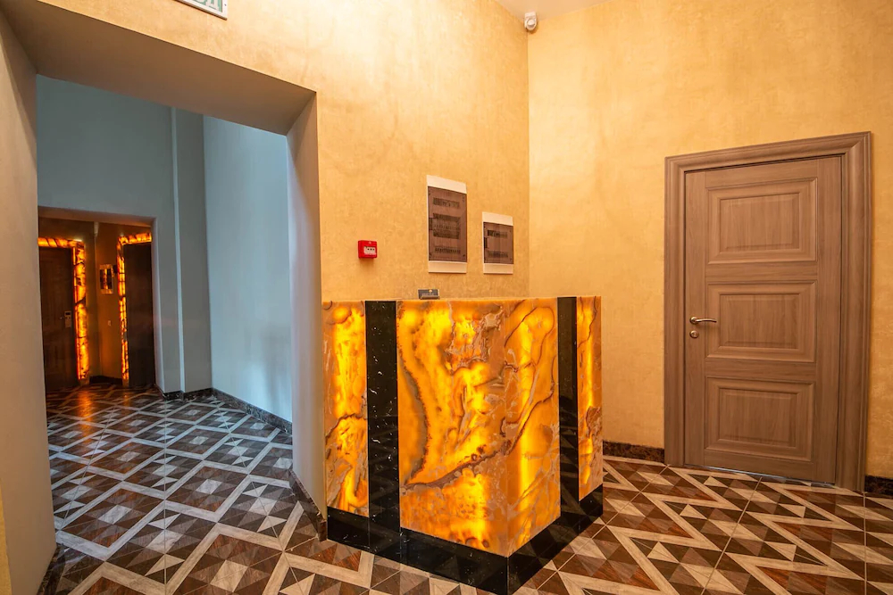 Agent Flat Apartment