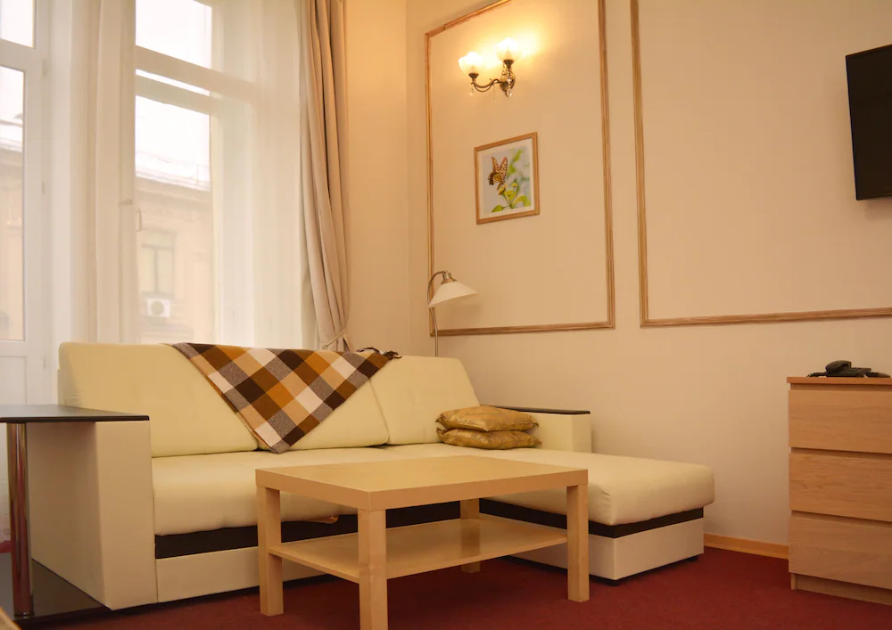 Aleksandr Hotel