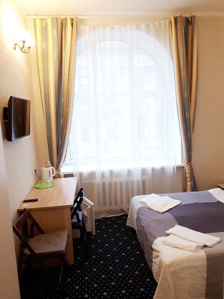 Aleksandr Hotel