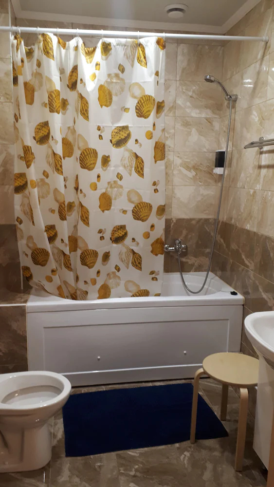 Aleksandr Hotel