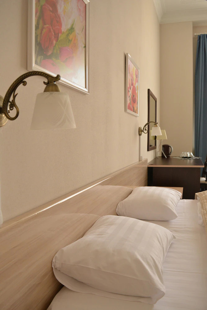 Aleksandr Hotel