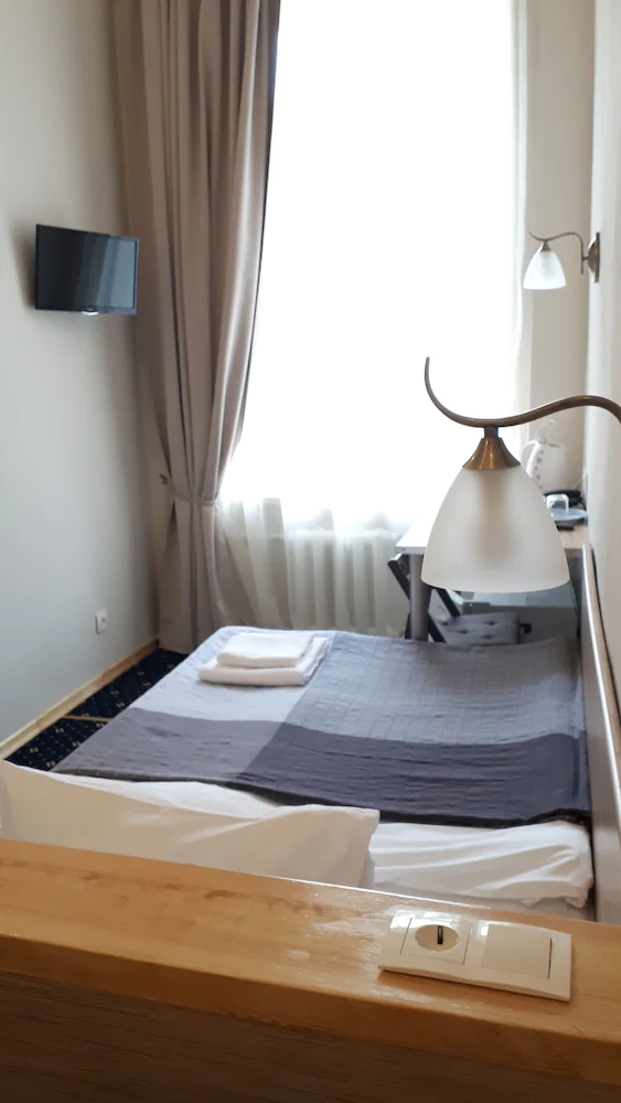 Aleksandr Hotel