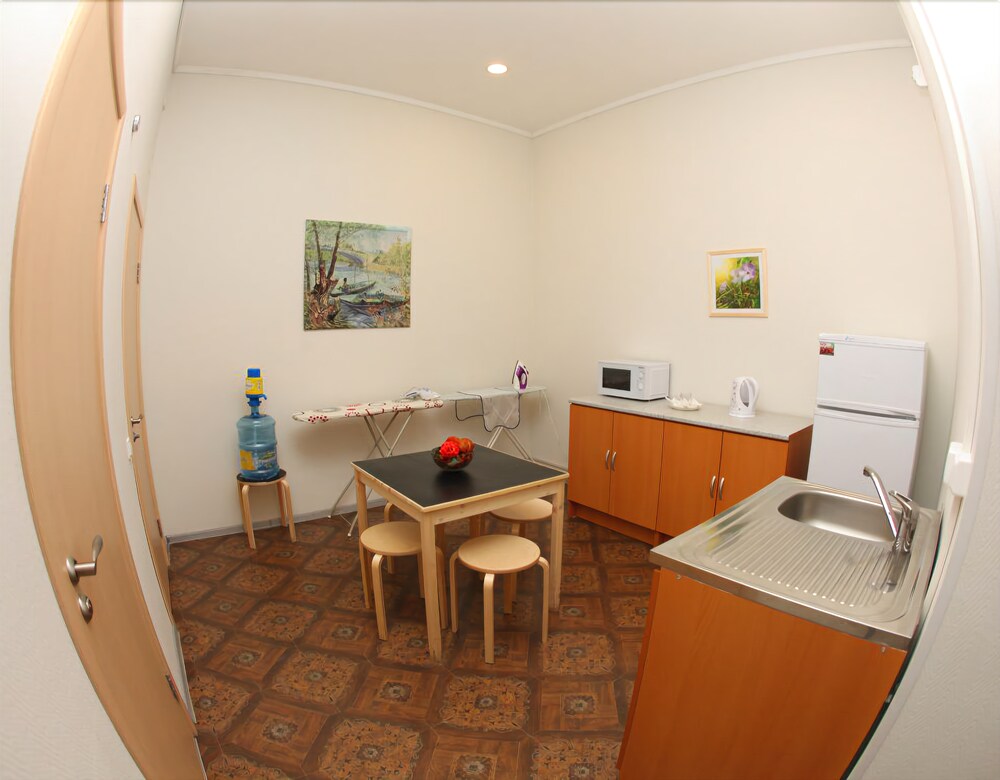 Aleksandr Hotel