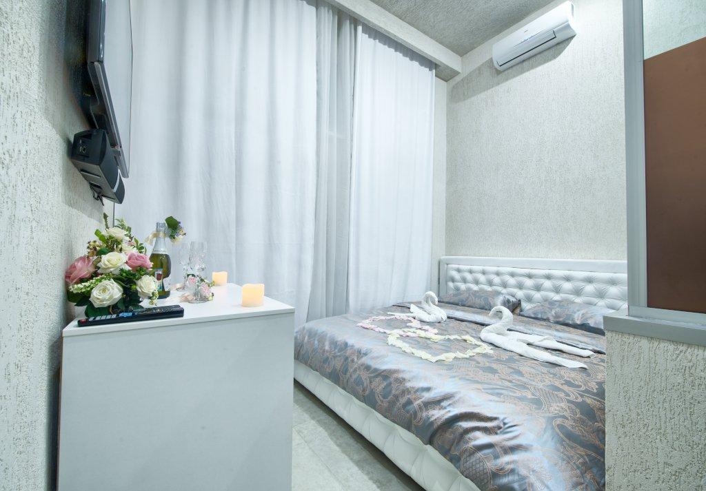 Alex Hotel On Prosveshcheniya