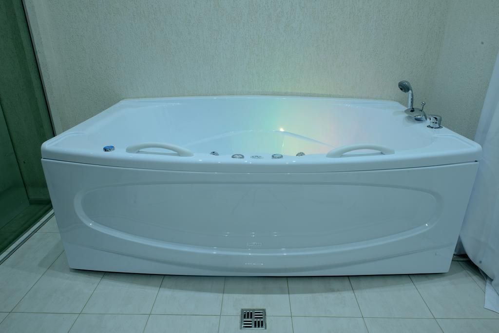 Alex Hotel On Prosveshcheniya