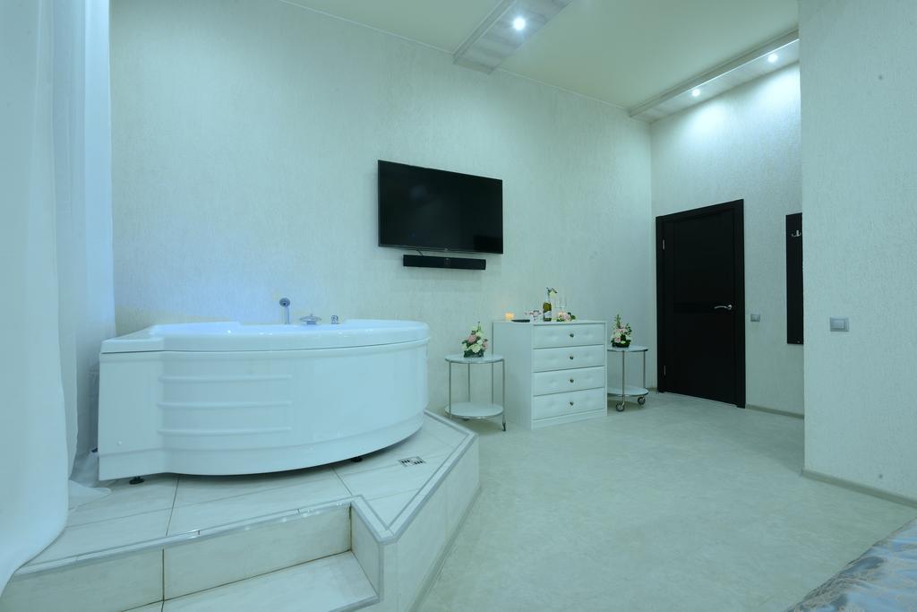 Alex Hotel On Prosveshcheniya