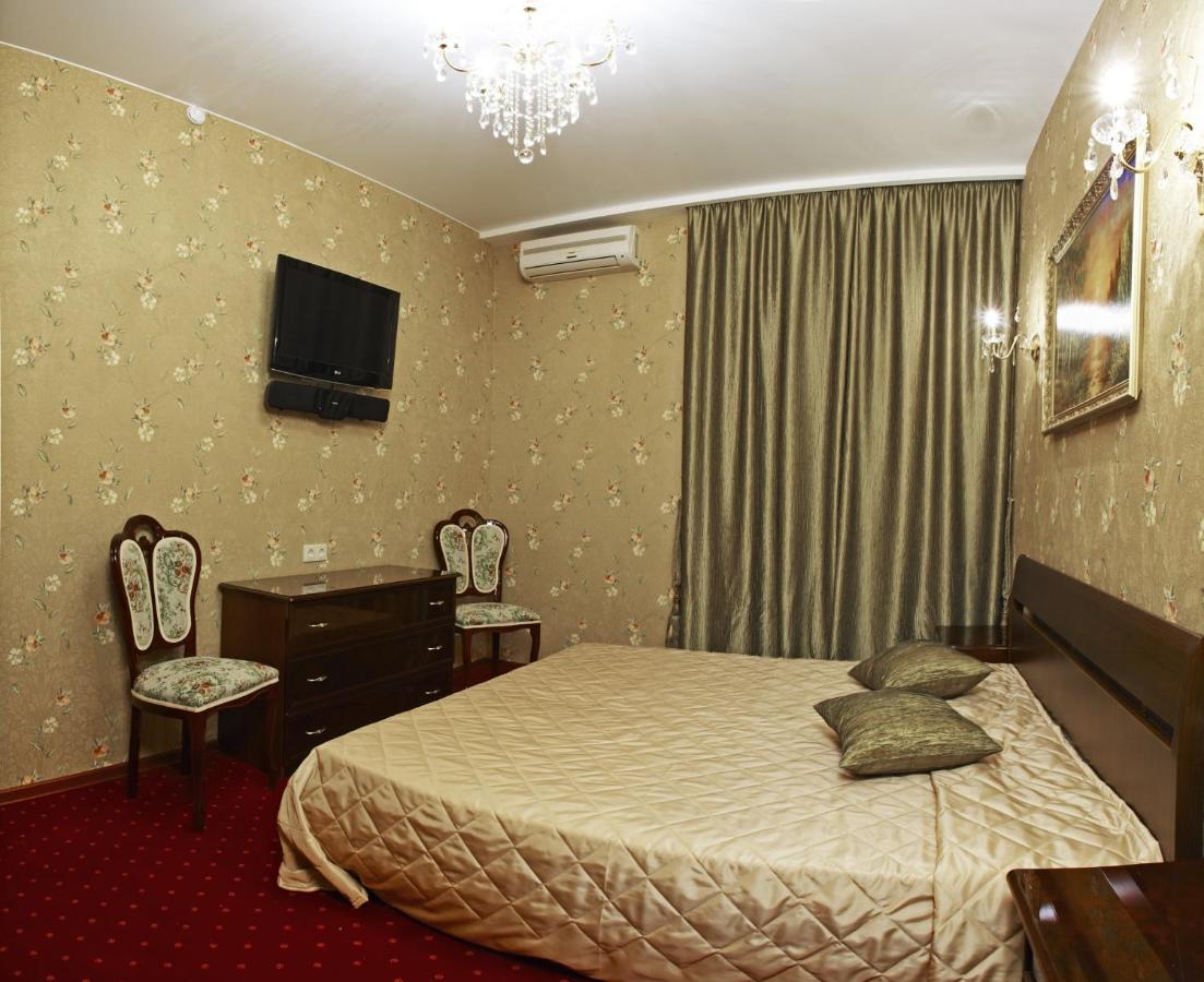 Alex Hotel on Vasilyevsky