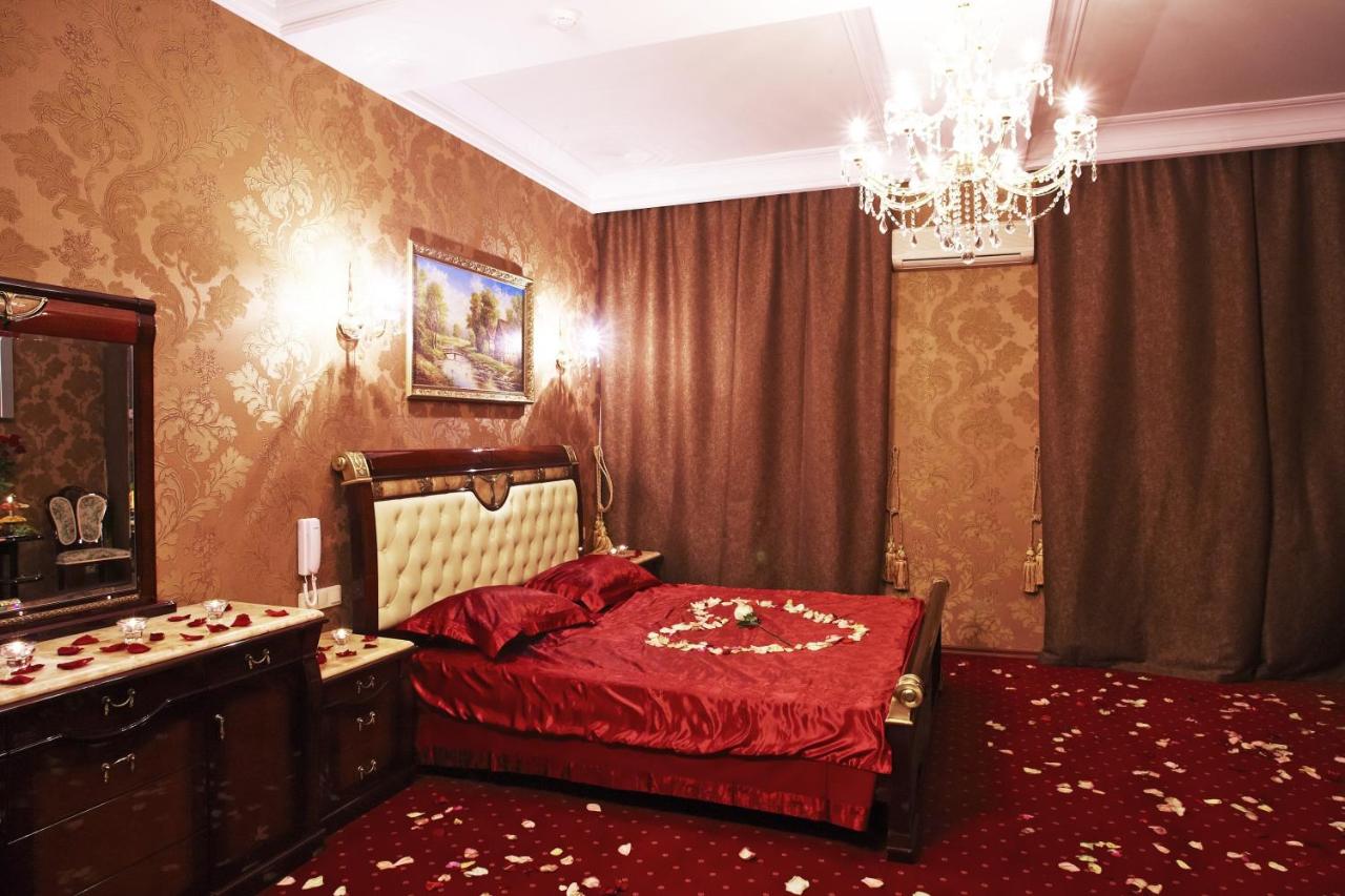 Alex Hotel on Vasilyevsky
