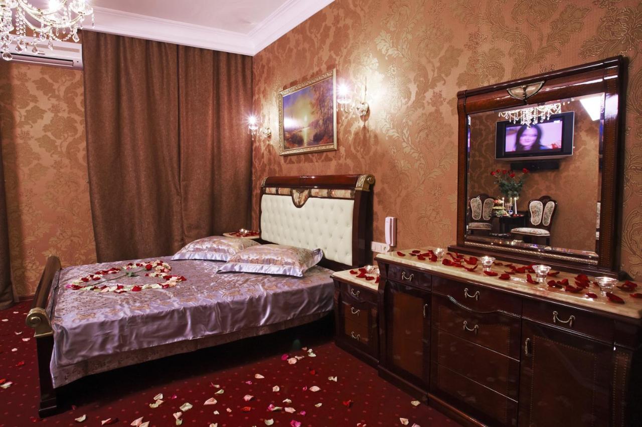 Alex Hotel on Vasilyevsky