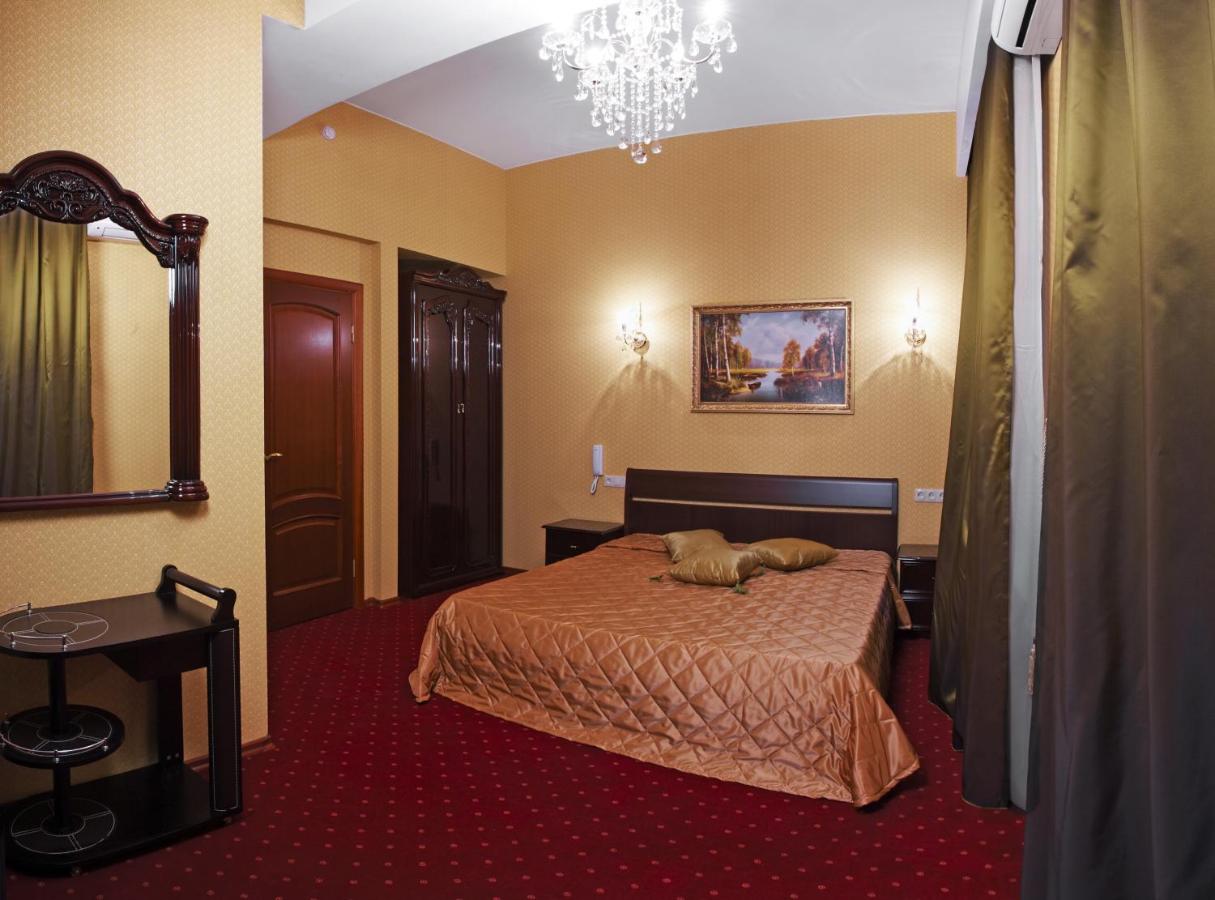 Alex Hotel on Vasilyevsky