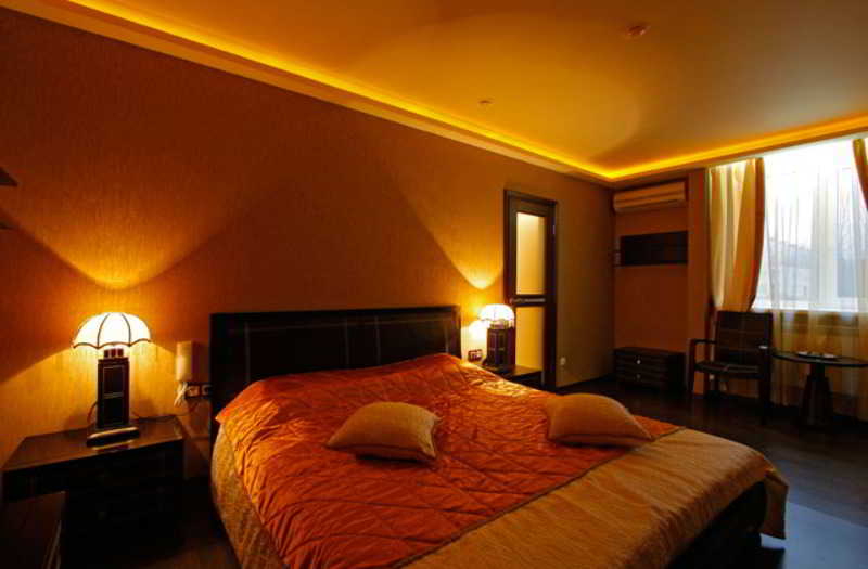 Alex Otel na Budapeshtskoy