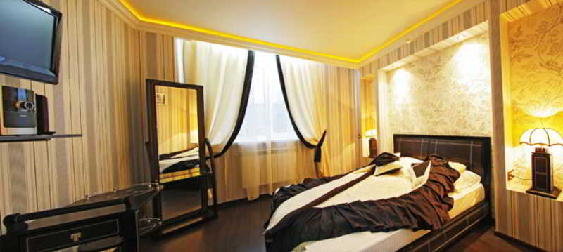 Alex Otel na Budapeshtskoy