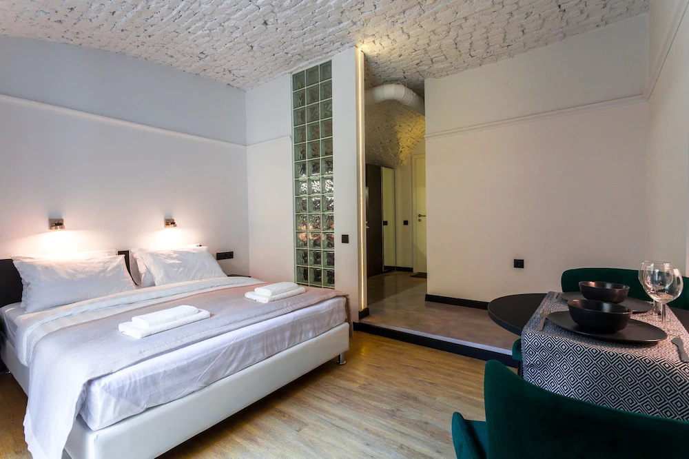 Apart-Hotel M28
