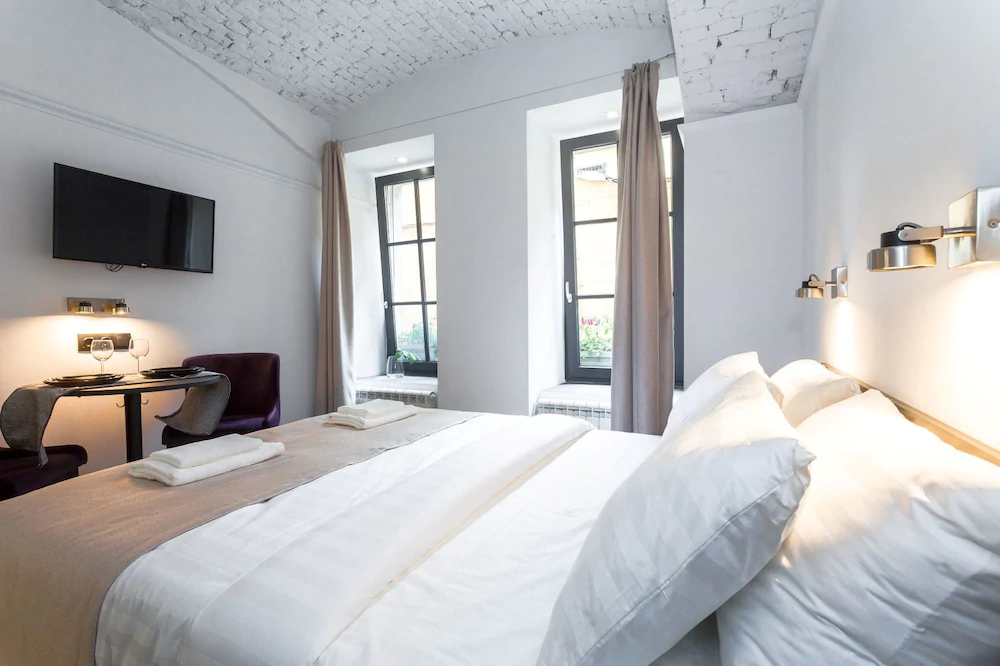 Apart-Hotel M28