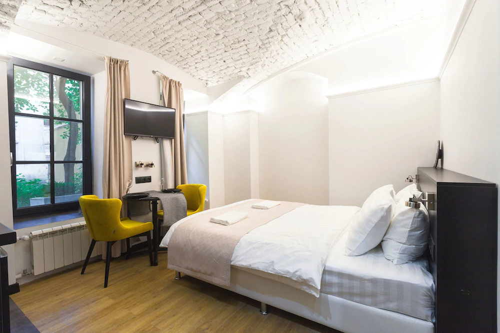 Apart-Hotel M28