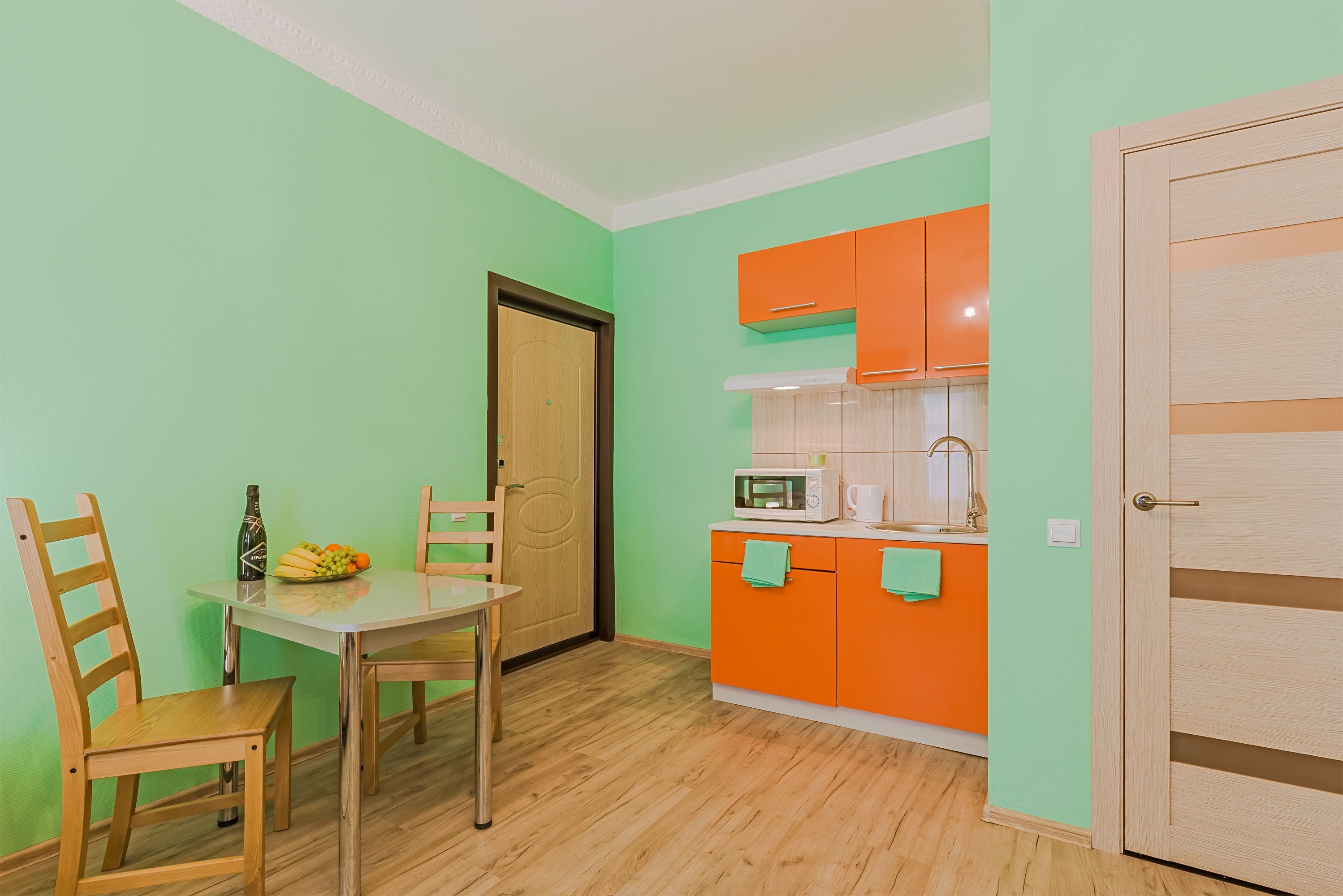 Apart-hotel On Marata 28