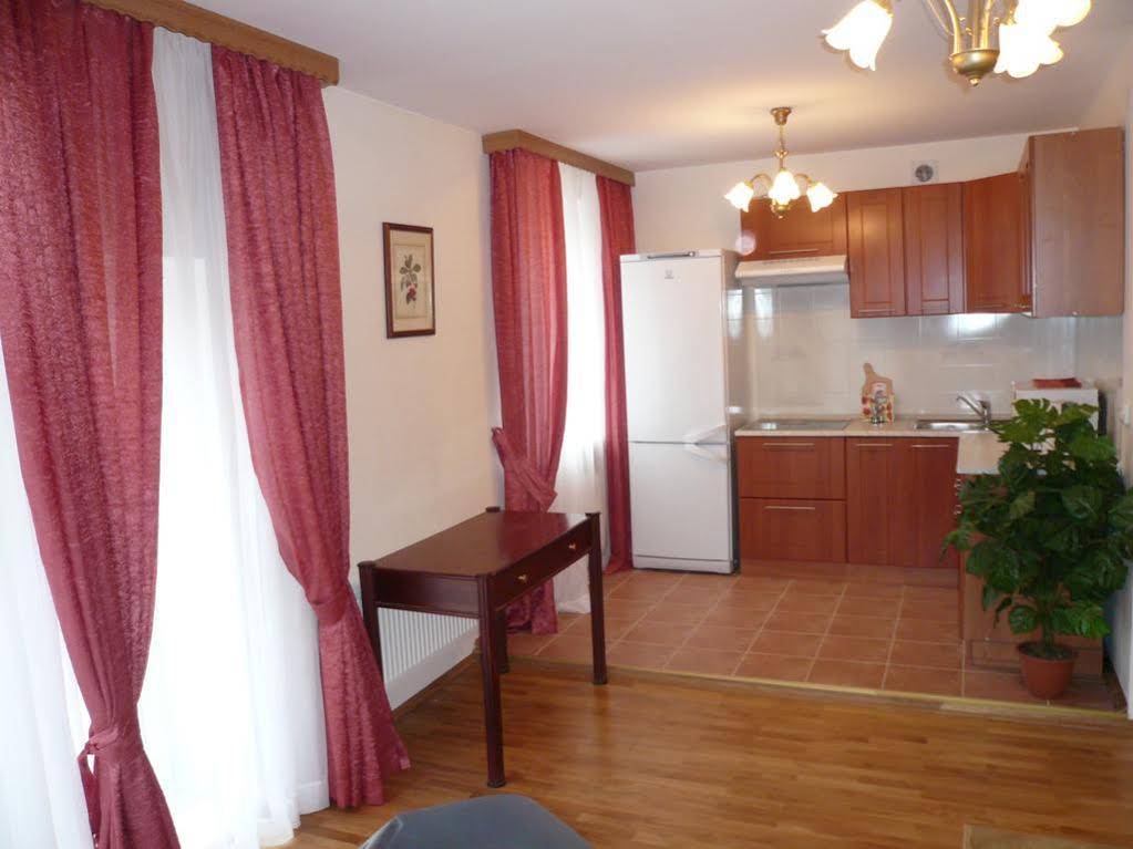 Apartments Inpredservice