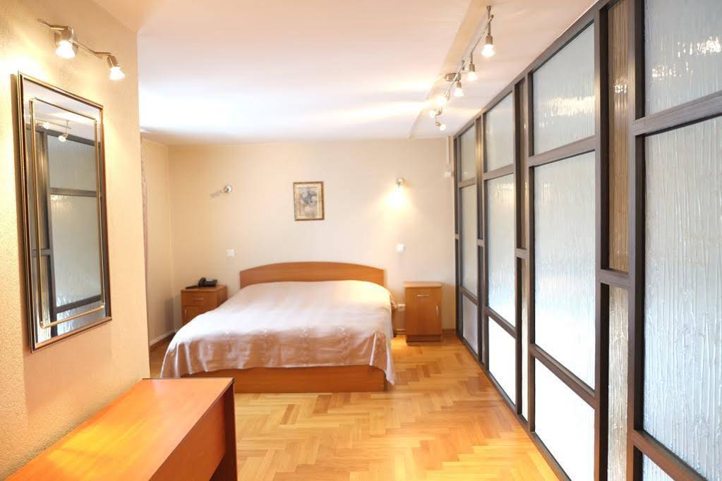 Apartments Inpredservice