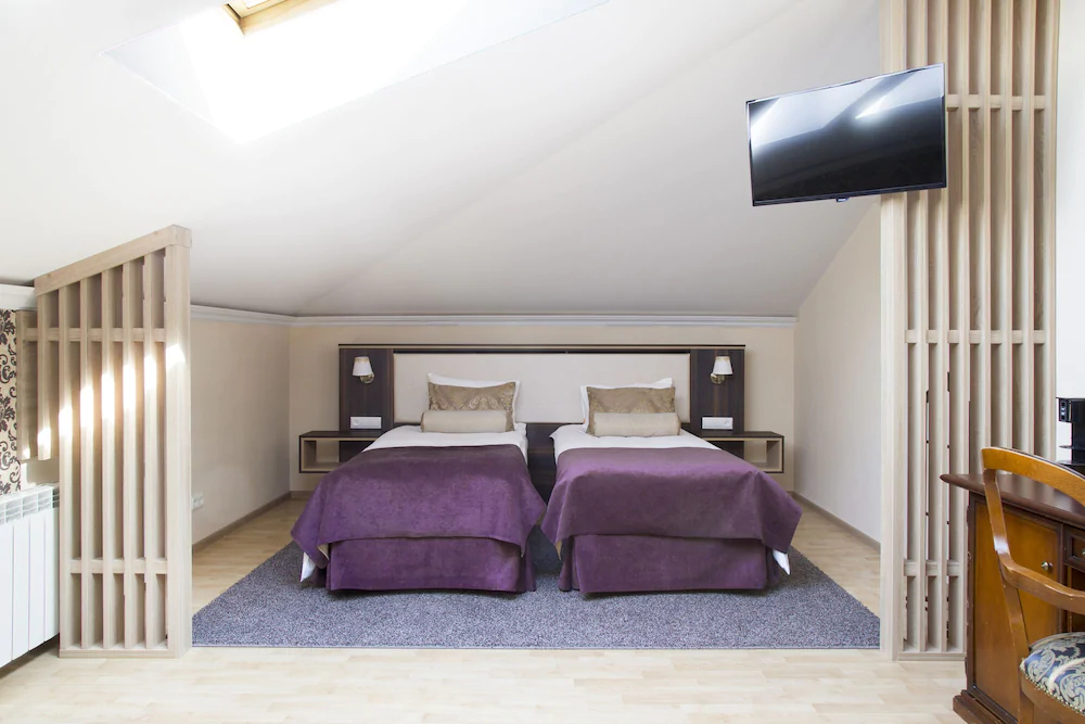 Aristocrat Boutique Hotel