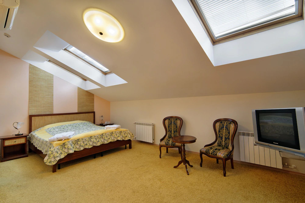 Aristocrat Boutique Hotel