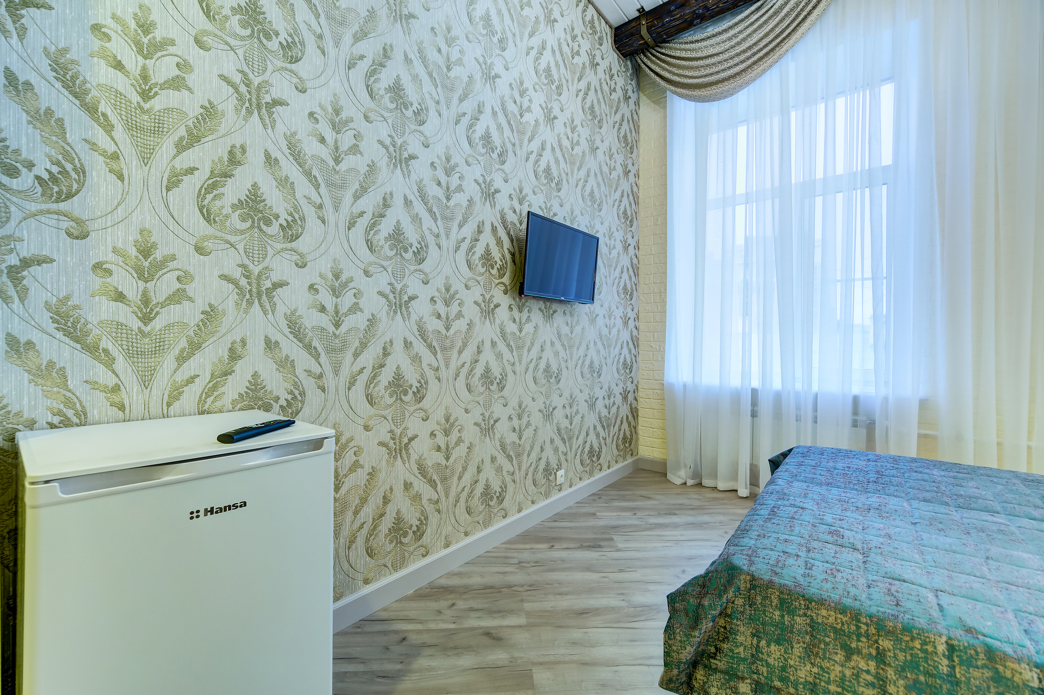 Guest rooms at Chaykovskogo 22