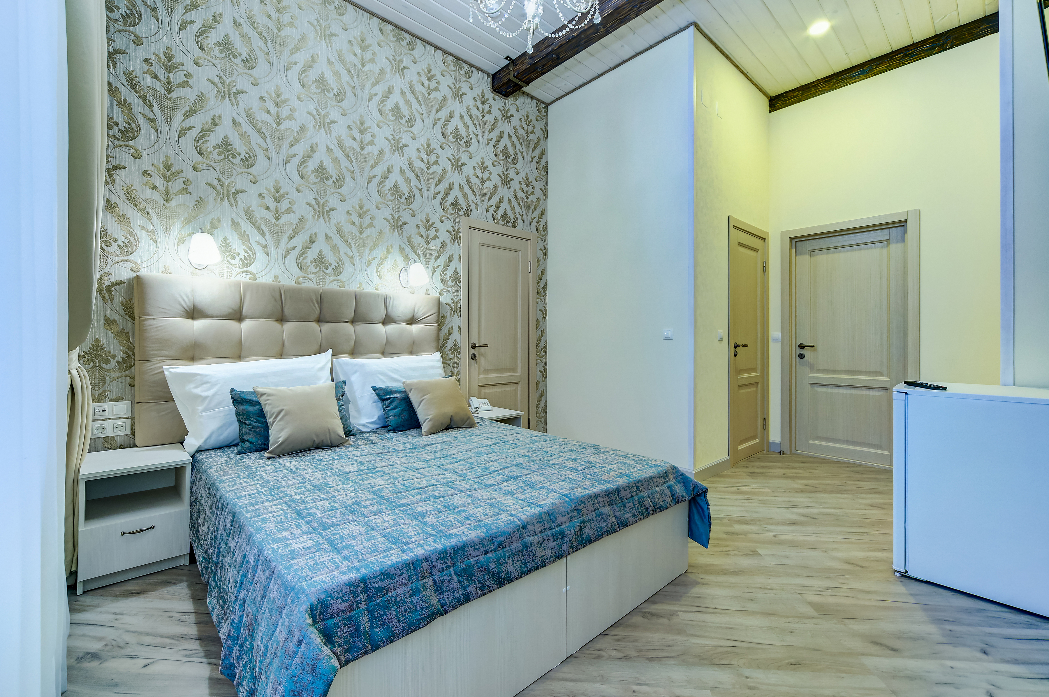 Guest rooms at Chaykovskogo 22