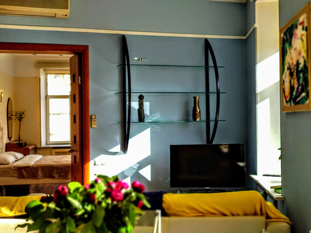 Art Mir Na Nevskom Hostel