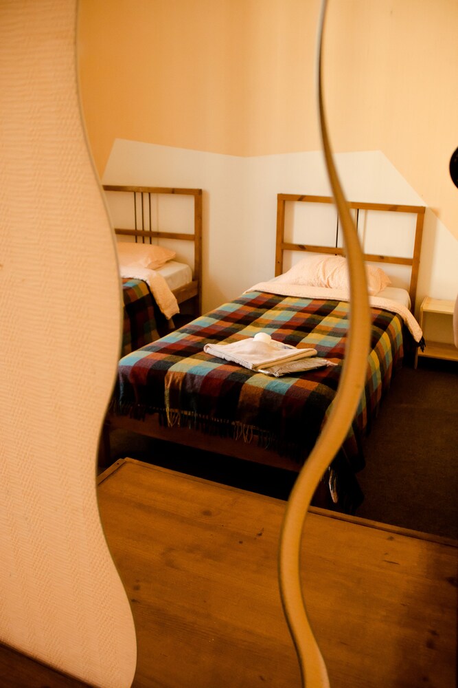 Art Mir Na Nevskom Hostel