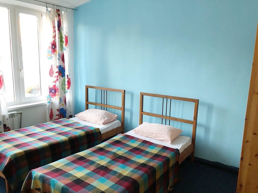Art Mir Na Nevskom Hostel