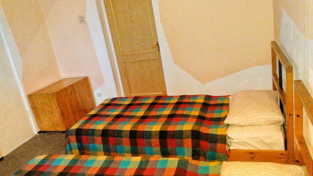 Art Mir Na Nevskom Hostel