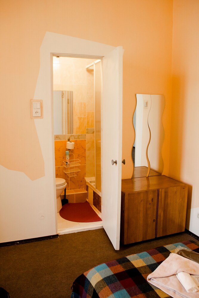 Art Mir Na Nevskom Hostel