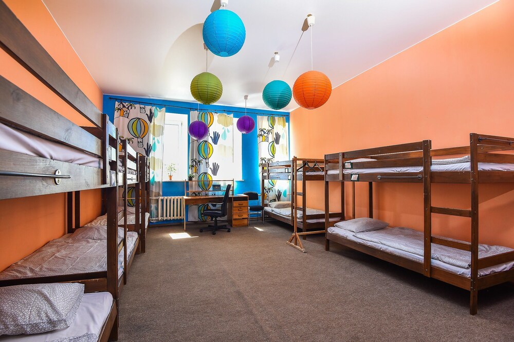 Art Mir Na Nevskom Hostel