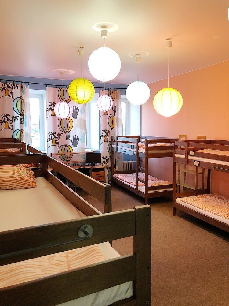 Art Mir Na Nevskom Hostel