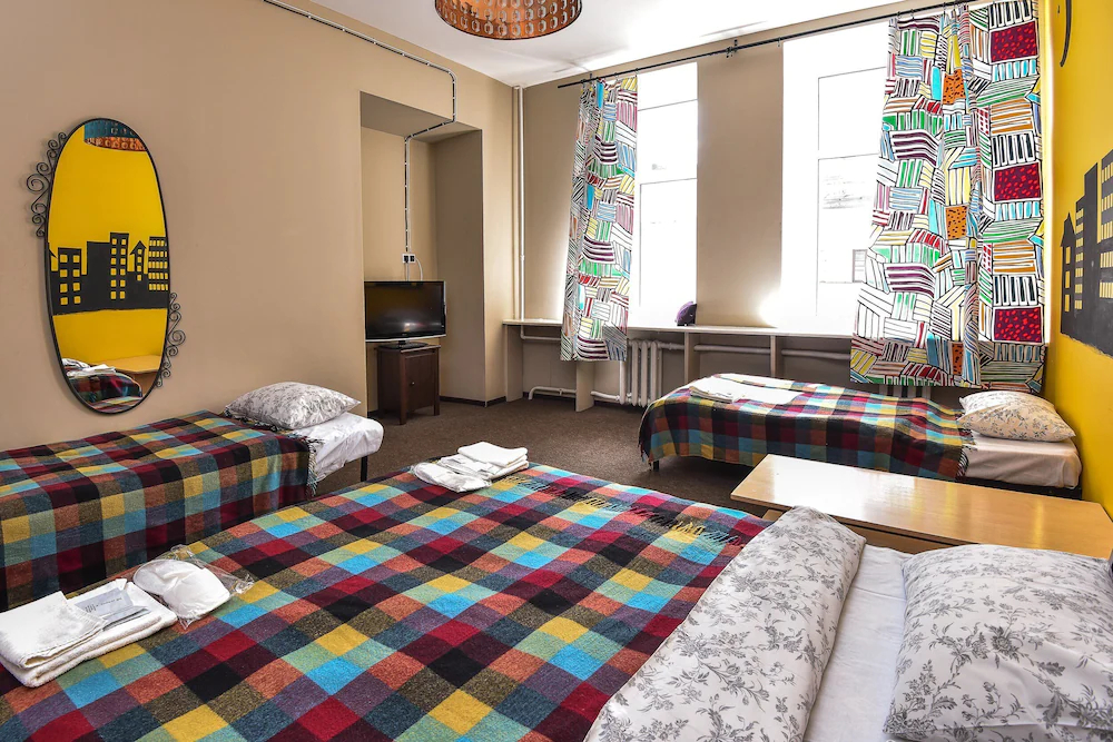 Art Mir Na Nevskom Hostel