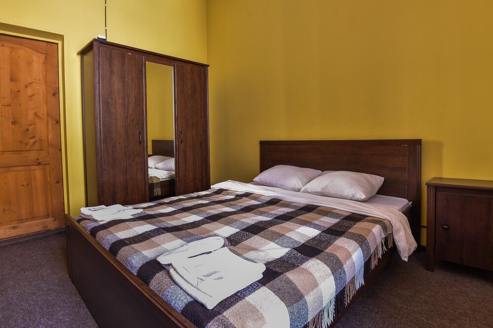 Art Mir Na Nevskom Hostel