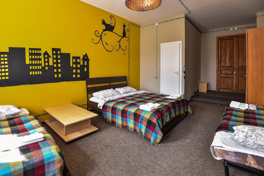 Art Mir Na Nevskom Hostel