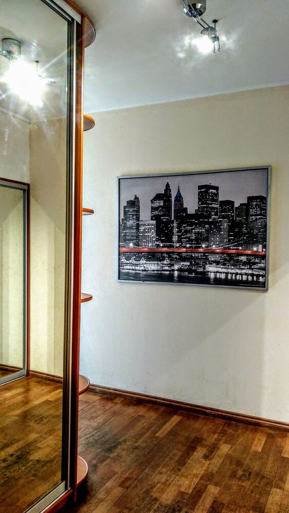 Art Mir Na Nevskom Hostel