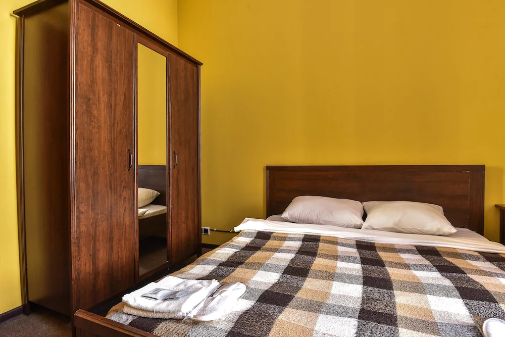 Art Mir Na Nevskom Hostel