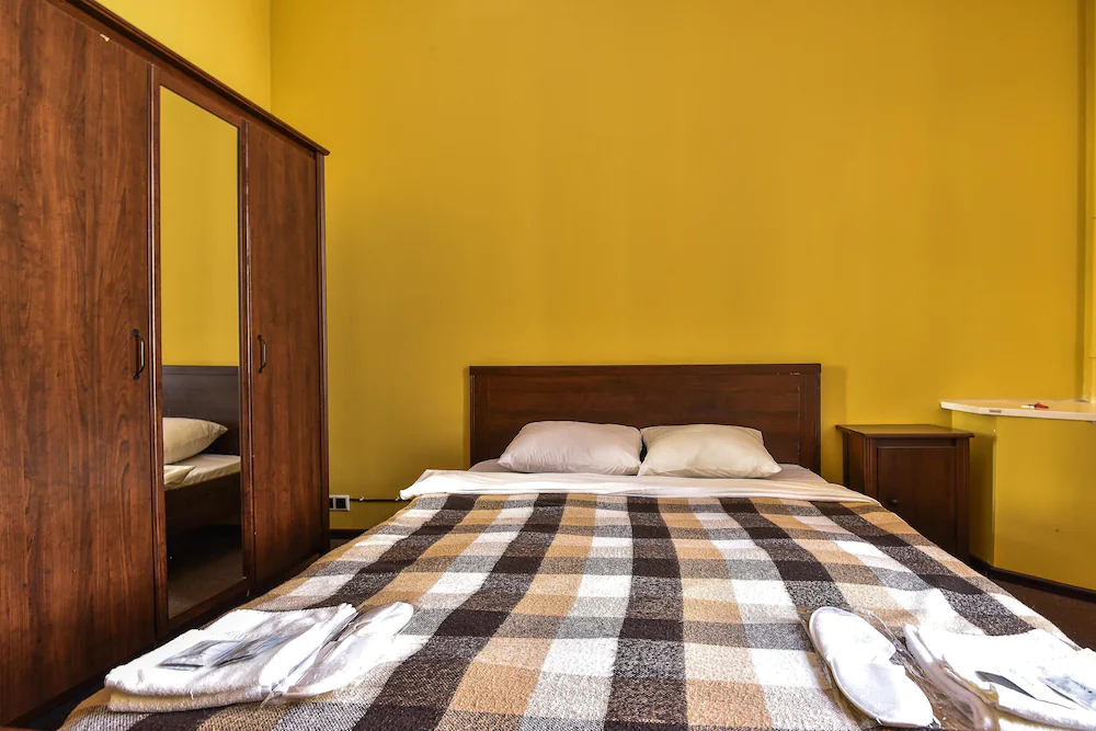 Art Mir Na Nevskom Hostel