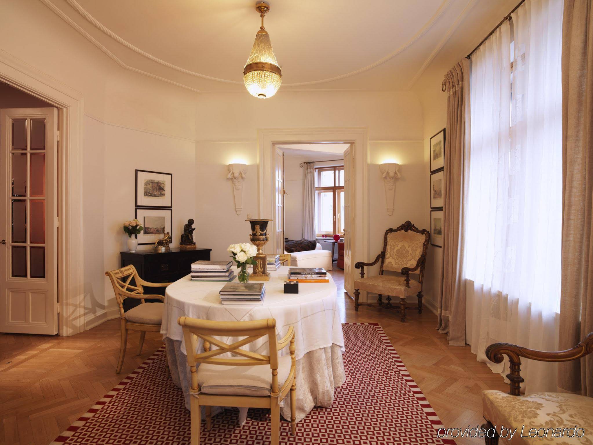 Hotel Astoria